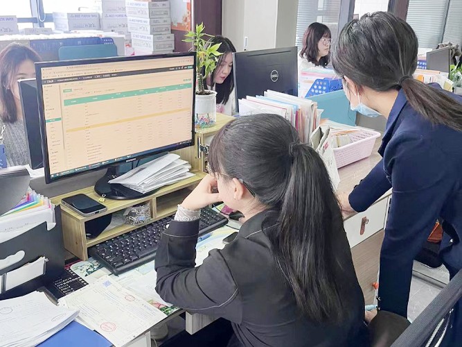 工商注册,代理记账,企业税筹,审计报告,资质代办