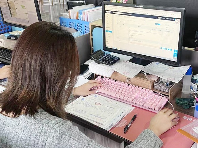 工商注册,代理记账,企业税筹,审计报告,资质代办