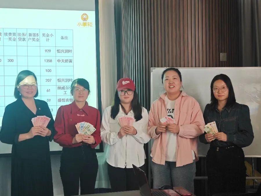 工商注册,代理记账,企业税筹,审计报告,资质代办